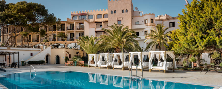 Hotel Hesperia Villamil