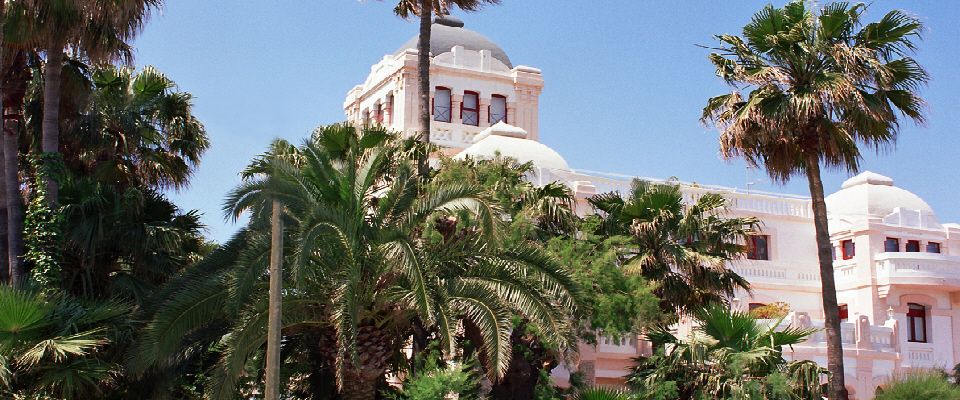 Hotel Ciutat Jardí